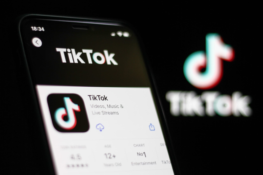 https://kol.vn/2025/05/30/toi-uu-thuat-toan-tiktok-5-chien-luoc-hieu-qua-giup-video-viral/