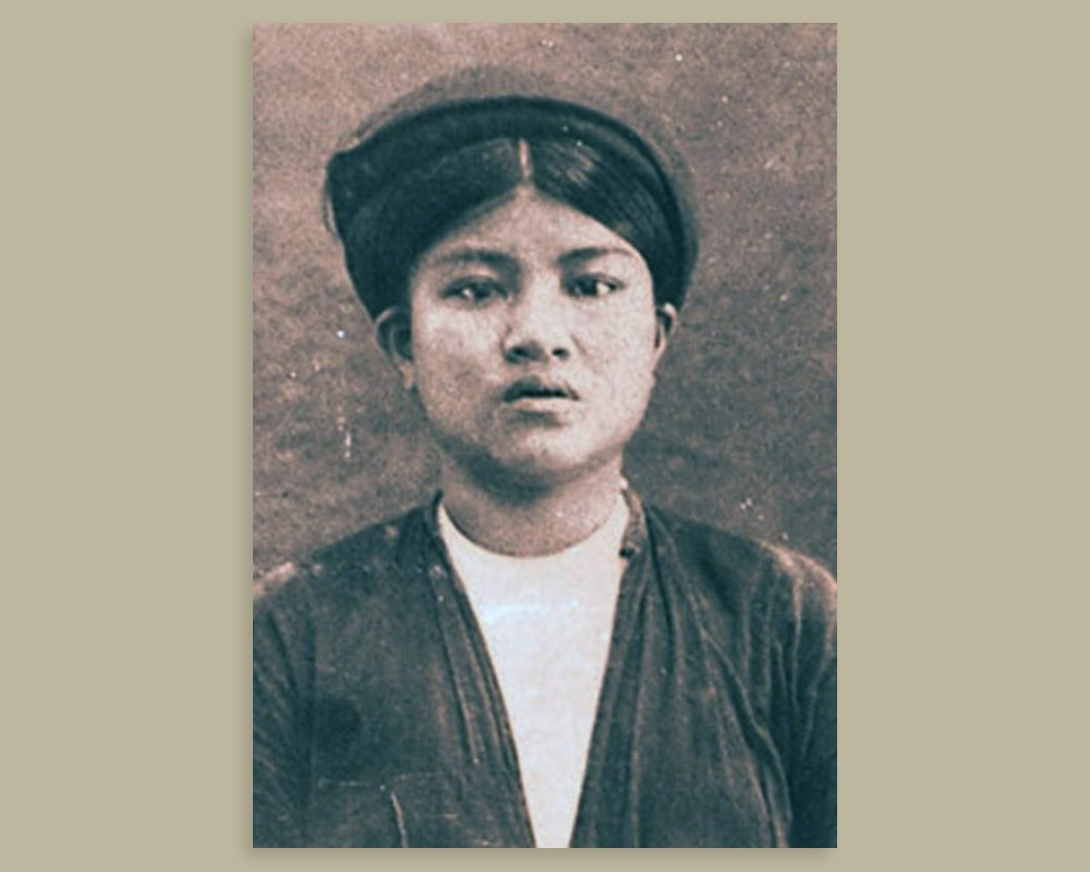 chan-dung-trieu-thi-trinh